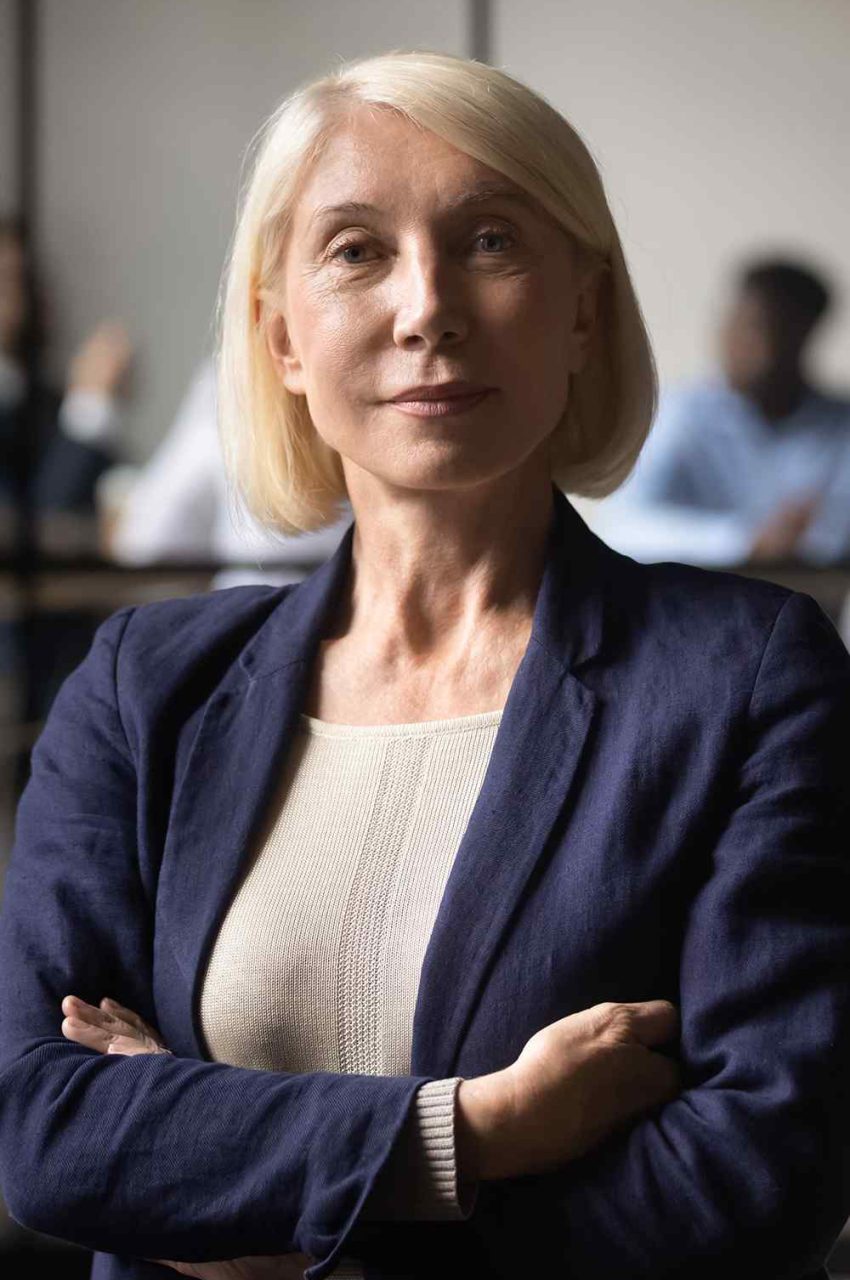 https://sls-media.de/wp-content/uploads/2019/02/team_04-850x1280.jpg